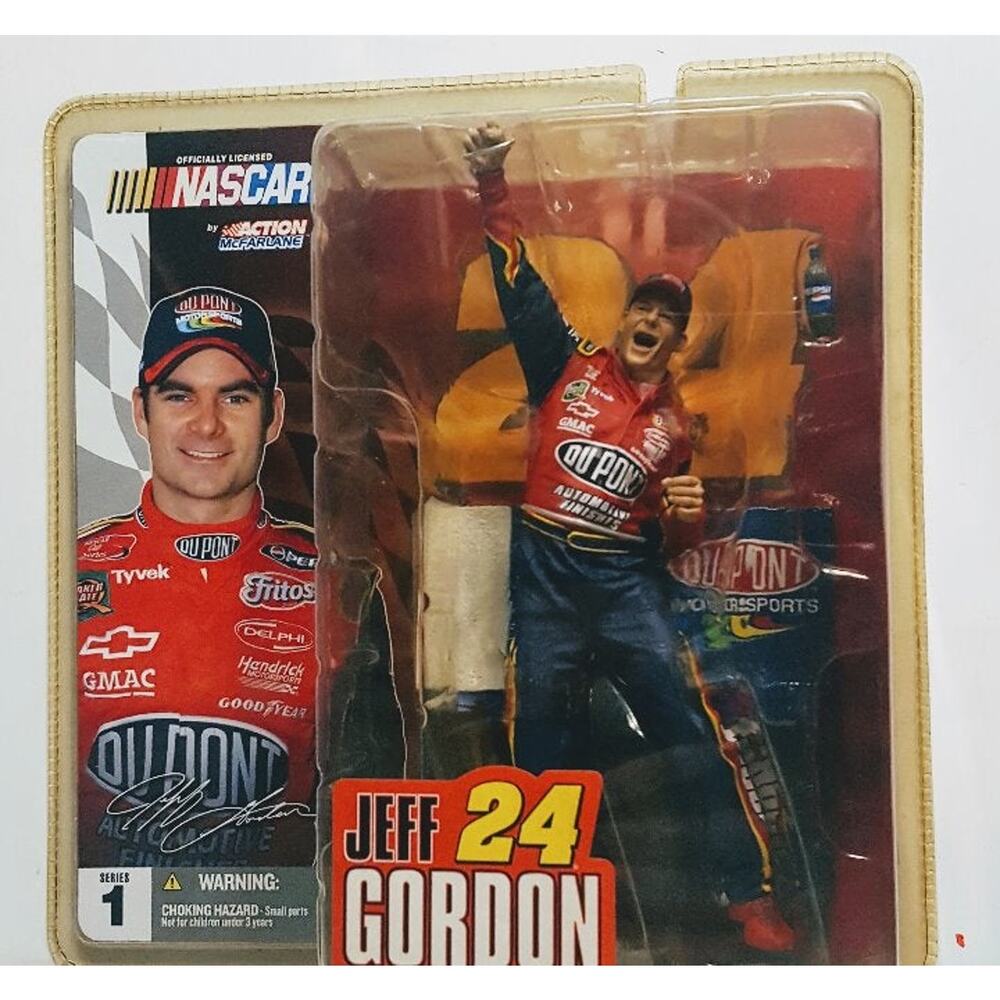 JEFF GORDON #24 NASCAR ACTION FIGURE